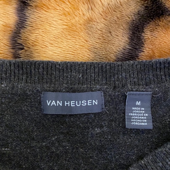 MEDIUM, VAN HEUSEN, MEN,LONG SLEEVE/SWEATSHIRT - Picture 3 of 3